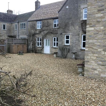 Field End House Strawberry Lane Meysey Hampton Bed & Breakfast Cirencester Exterior photo