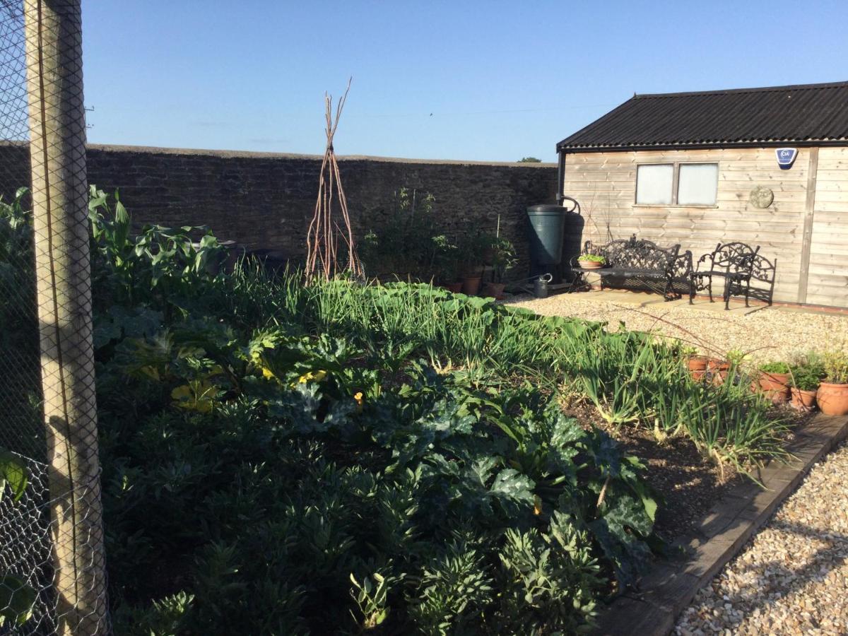 Field End House Strawberry Lane Meysey Hampton Bed & Breakfast Cirencester Exterior photo