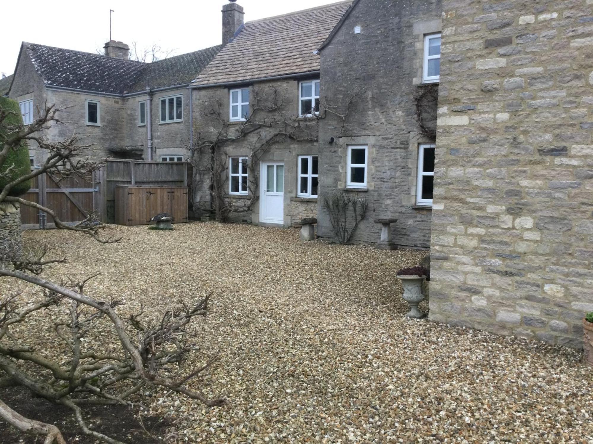 Field End House Strawberry Lane Meysey Hampton Bed & Breakfast Cirencester Exterior photo